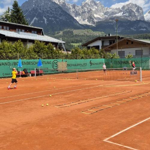 Tennis