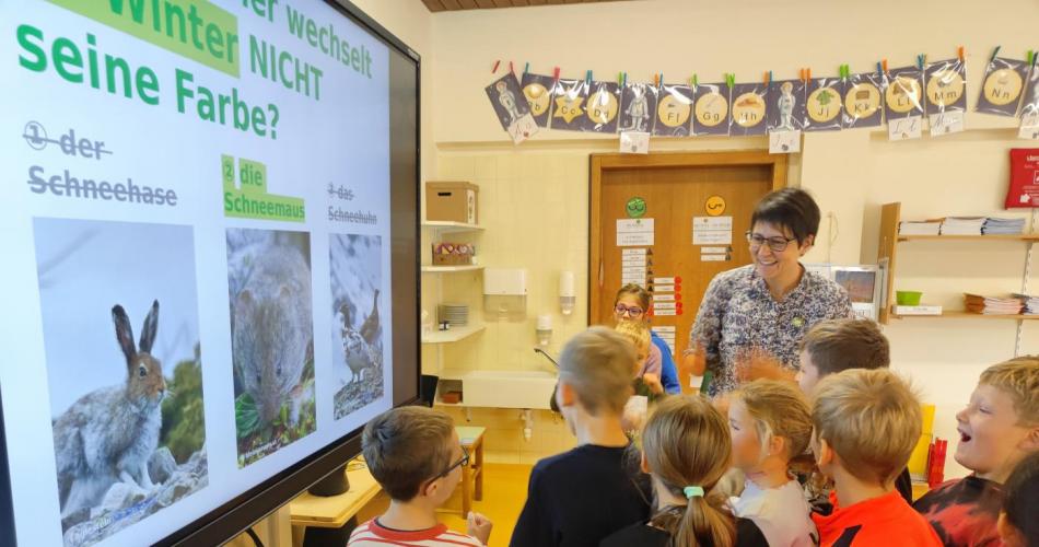 2a und 2b: Tierworkshop zum Thema „Heimische Wildtiere schützen“